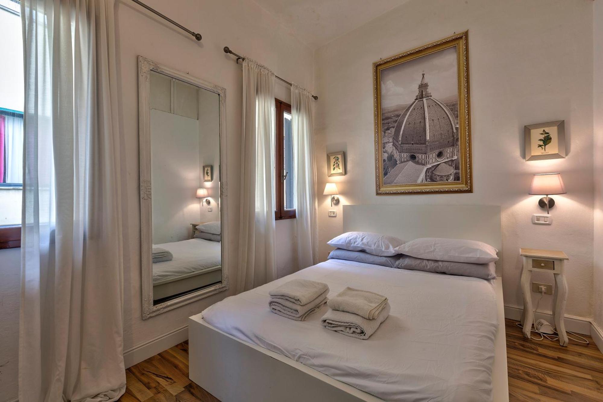 Santo Spirito Suite Florença Exterior foto